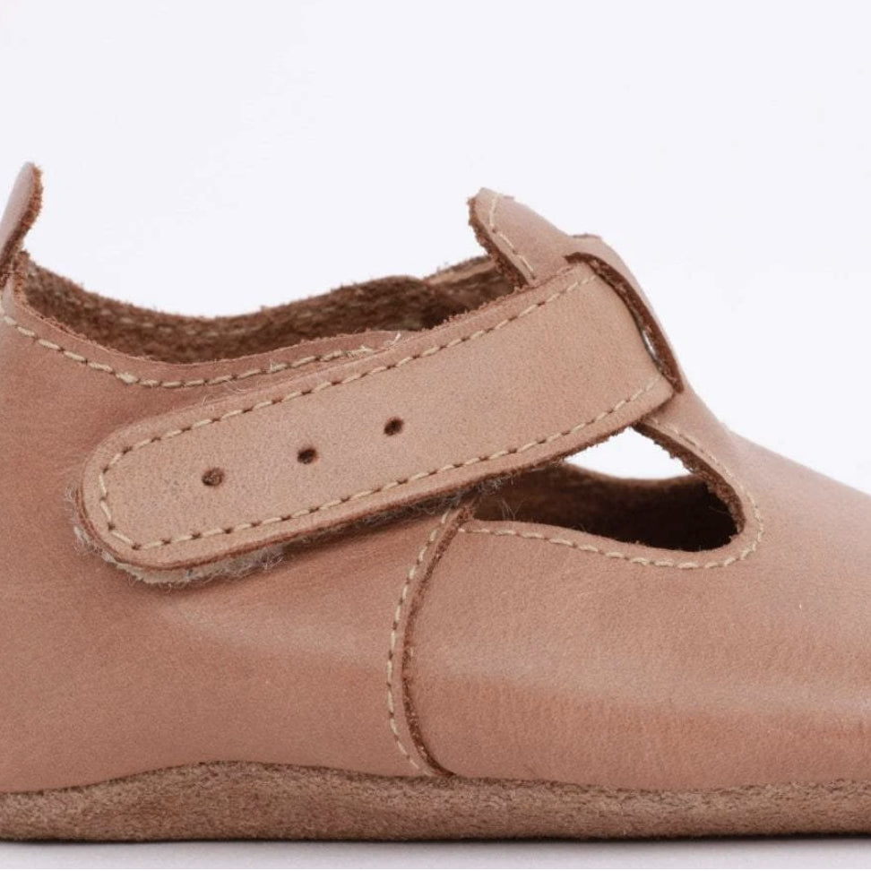 Bobux Chaussons T-bar Caramel