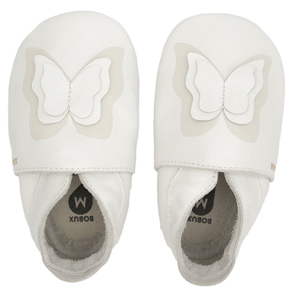 Pantuflas Bobux mariposa blanca