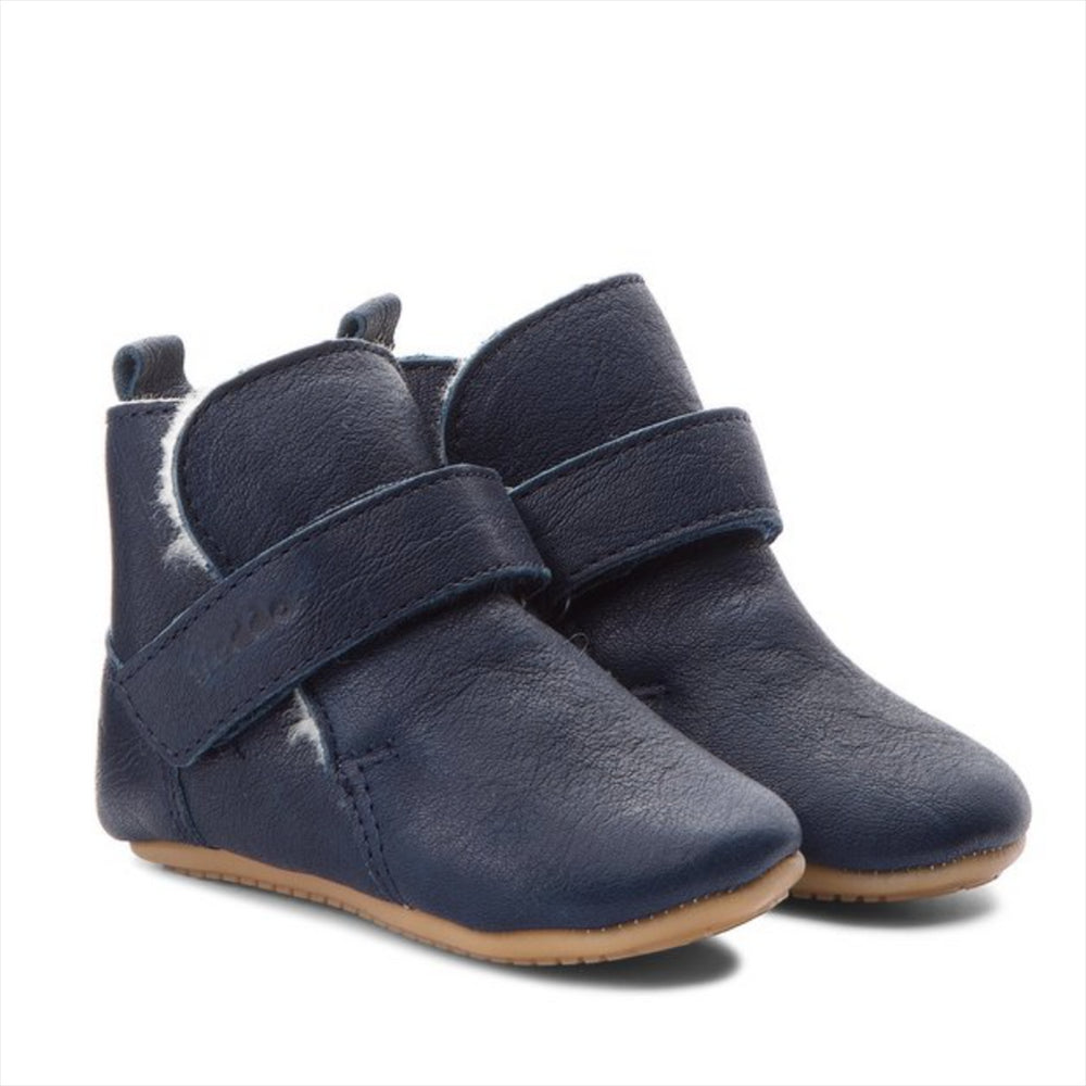 Bota Froddo Prewalkers azul marino con velcro y forro de pelo