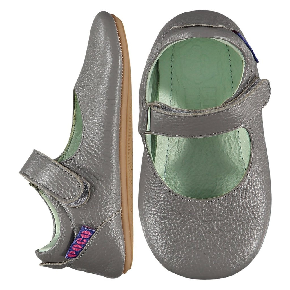 Poconido zapatos merceditas mighty gris