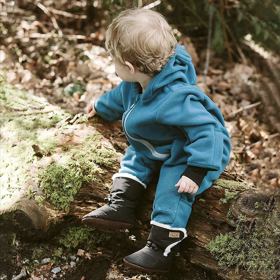 Jan and Jul Stay-Put Winter Booties Space Dinos