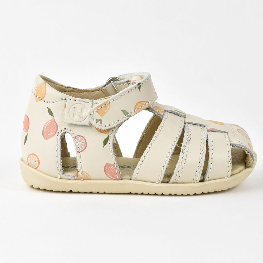 Sandalias con estampado Lemon Soda de Naturino Squisti