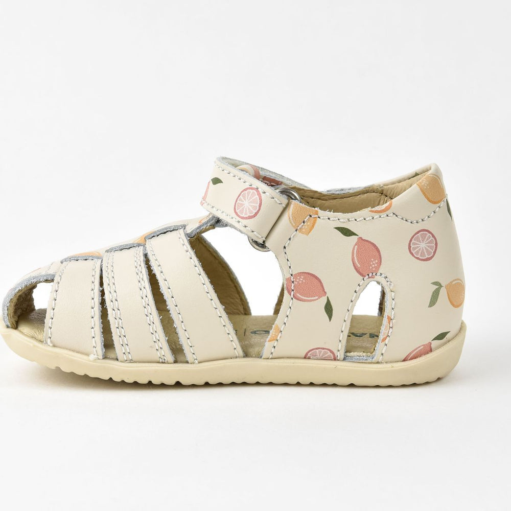 Sandalias con estampado Lemon Soda de Naturino Squisti